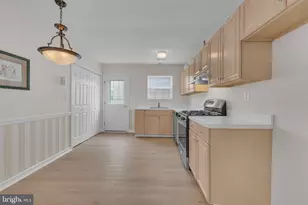 801 Freeport Way, Monroe Township, NJ 08094 - Photo 13