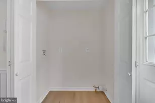 801 Freeport Way, Monroe Township, NJ 08094 - Photo 25