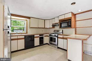 1413 Peden Ave, West Deptford Township, NJ 08093 - Photo 9