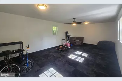 350 Lake Avenue, Monroe Township, NJ 08094 - Photo 29