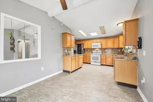 168 Dorian Dr, Monroe Township, NJ 08094 - Photo 15