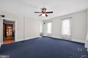27 1st St, West Deptford, NJ 08086 - Photo 5