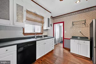 27 1st St, West Deptford, NJ 08086 - Photo 15