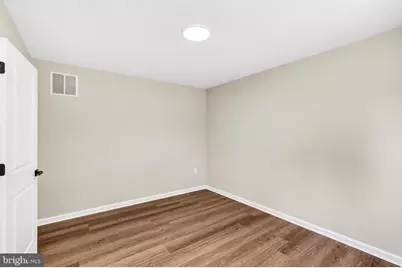 69 Main Street, Logan Township, NJ 08014 - Photo 15