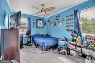 16 Fomalhaut Ct, Blackwood, NJ 08012 - Photo 19