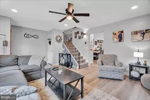 16 Fomalhaut Ct, Blackwood, NJ 08012 - Photo 5