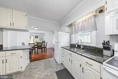 512 Beacon Avenue, Paulsboro, NJ 08066 - Photo 11