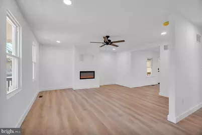 61 E Barber Avenue, Woodbury, NJ 08096 - Photo 3