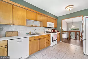 45 Deerfield Cir, Sewell, NJ 08080 - Photo 11