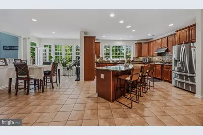 704 Rachel Drive, Franklin Township, NJ 08322 - Photo 9