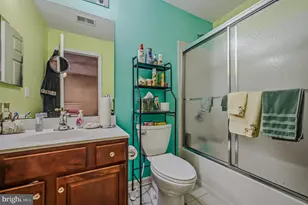 704 Rachel Dr, Franklin Township, NJ 08322 - Photo 27