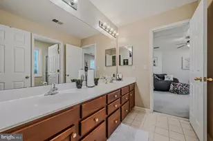 704 Rachel Dr, Franklin Township, NJ 08322 - Photo 25
