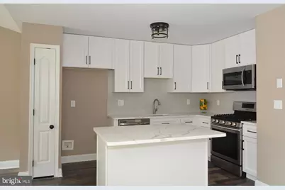 1027 Moore Road, West Deptford, NJ 08086 - Photo 5