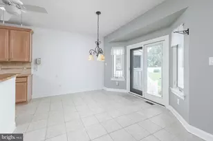 102 Karenlynn Dr, Franklin Township, NJ 08322 - Photo 17
