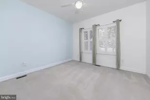 102 Karenlynn Dr, Franklin Township, NJ 08322 - Photo 23
