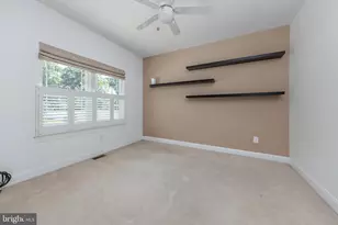 102 Karenlynn Dr, Franklin Township, NJ 08322 - Photo 25