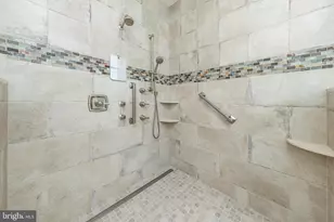 102 Karenlynn Dr, Franklin Township, NJ 08322 - Photo 19