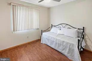 234 E Hedgerow Dr, Swedesboro, NJ 08085 - Photo 19