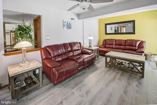 234 E Hedgerow Dr, Swedesboro, NJ 08085 - Photo 13