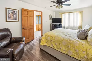 234 E Hedgerow Dr, Swedesboro, NJ 08085 - Photo 9