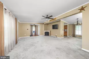 580 Edgemont Dr, Monroe Township, NJ 08094 - Photo 9