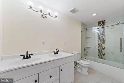 812 W Malaga Road, Monroe Township, NJ 08094 - Photo 13