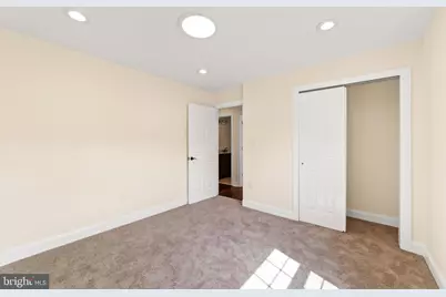 812 W Malaga Road, Monroe Township, NJ 08094 - Photo 5