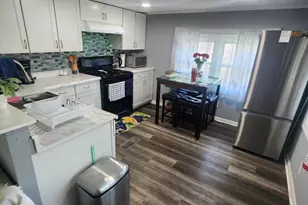 202 Florida Ave, Monroe Township, NJ 08094 - Photo 7
