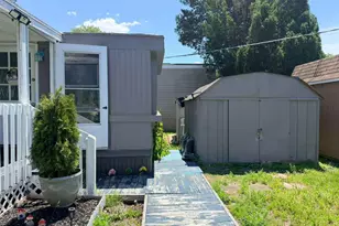 202 Florida Ave, Monroe Township, NJ 08094 - Photo 3
