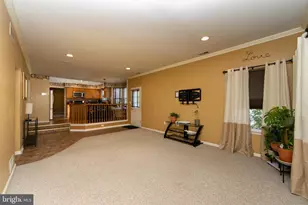 121 Treeline Dr, Woodbury, NJ 08096 - Photo 17