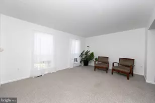 121 Treeline Dr, Woodbury, NJ 08096 - Photo 11