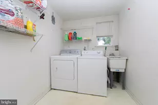 121 Treeline Dr, Woodbury, NJ 08096 - Photo 19