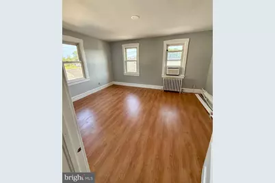 25 College Avenue #B, Glassboro, NJ 08028 - Photo 3
