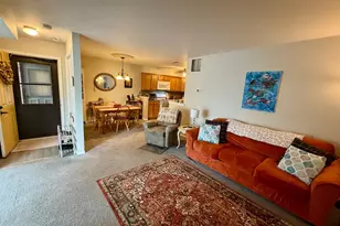 17 Windsor Ct, Sewell, NJ 08080 - Photo 3