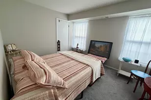 17 Windsor Ct, Sewell, NJ 08080 - Photo 9