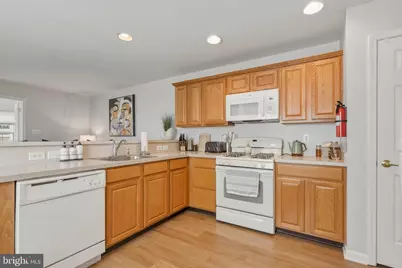 266 Wilshire Boulevard, Swedesboro, NJ 08085 - Photo 13