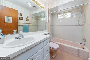 484 Brady Ave, Greenwich Township, NJ 08027 - Photo 13