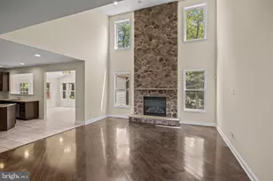 209 Peony Ln, Sewell, NJ 08080 - Photo 9