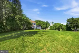 92 Lauren Way, Franklin Township, NJ 08322 - Photo 3