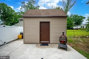 812 Jamestown Rd, Washington Township, NJ 08012 - Photo 33