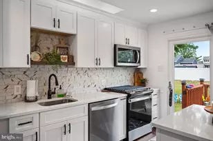 812 Jamestown Rd, Washington Township, NJ 08012 - Photo 13