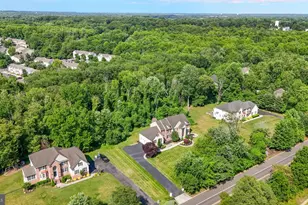 250 Heritage Rd, Sewell, NJ 08080 - Photo 5