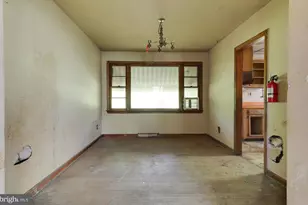 444 E Barber Ave, Woodbury, NJ 08096 - Photo 5