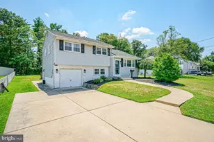 34 Ash Ave, West Deptford, NJ 08096 - Photo 1