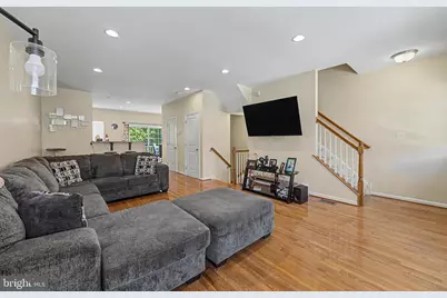 102 Winterberry Way, Deptford, NJ 08096 - Photo 3