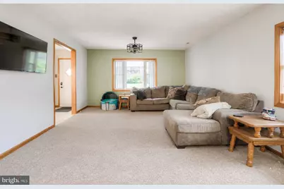 654 Lebanon Avenue, Monroe Township, NJ 08094 - Photo 11