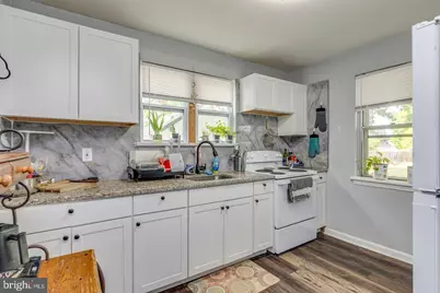 319 Pine Street, Monroe Township, NJ 08094 - Photo 13
