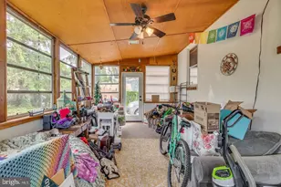 319 Pine St, Monroe Township, NJ 08094 - Photo 17