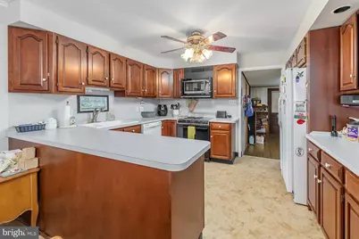 301 Beech Avenue, Woodbury Heights, NJ 08097 - Photo 9