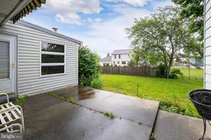 301 Beech Ave, Woodbury Heights, NJ 08097 - Photo 5